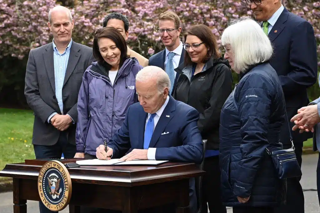 President Biden is a strong supporter of sustainable forest management. In April 2022, the US president signed an Executive Order strengthening the nation’s forests, communities and local economies during an Earth Day event in Seattle. (Photo Credit: Mandel Ngan / AFP via Getty Images)
