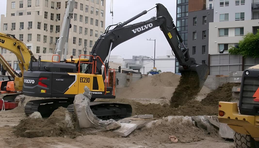 Skanska, the world's fifth largest construction company, last month announced the completion of a 90-day pilot program using the Volvo EC230 Electric excavator on the Purple (D Line) Extension Transit Project in Los Angeles, at the South Yard of the La Brea station. (Photo Credit: Supplied by Skanska)