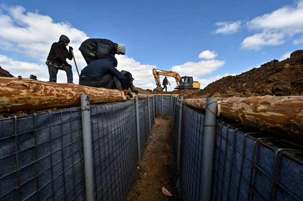 The construction of fortifications proceeds apace as contractors, in cooperation with the military, build state-of-the-art shelters for personnel that will protect them from artillery fire and even FPV drones, Zaporizhzhia region, southeastern Ukraine. (Photo Credit: Ukrinform / Alamy Stock Photo)