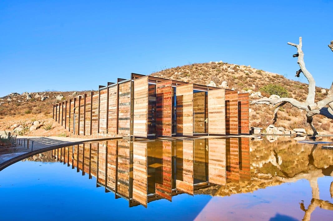 The BRUMA Winery, designed by TAC Taller de Arquitectura. One of the growing number of timber projects that are rising across Mexico (Image © Miguel Ángel Mayoral Rodríguez)