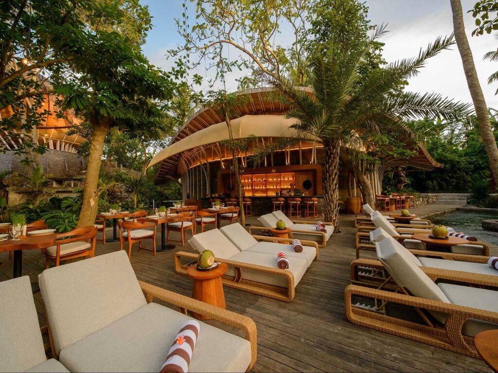 bamboo reigns bali green school ulaman luxury villas earth restaurant 1600x1200